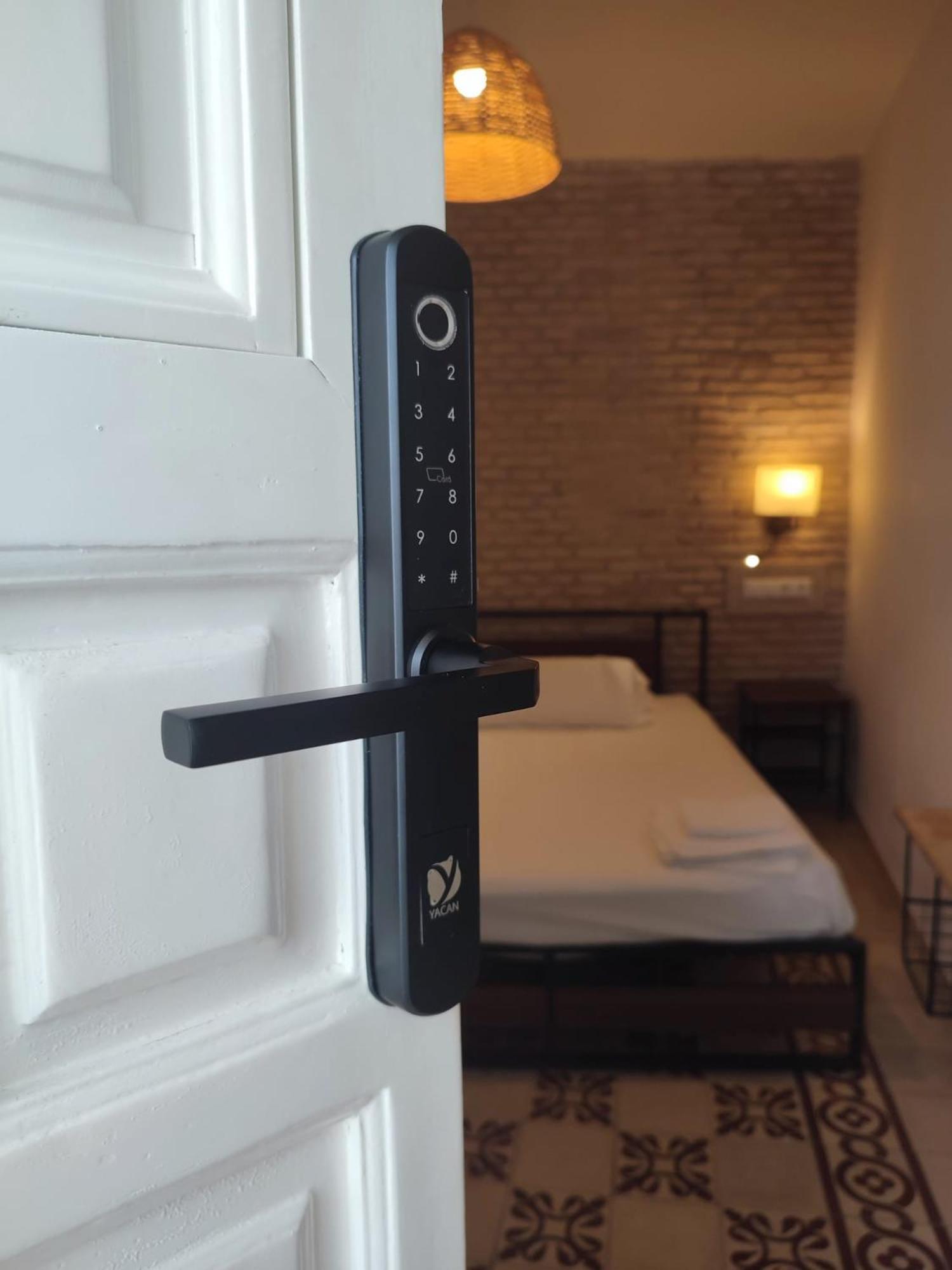 Hostel Ibarra By Bossh! Hotels Sevilla Dış mekan fotoğraf